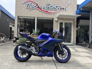 YZF-R15